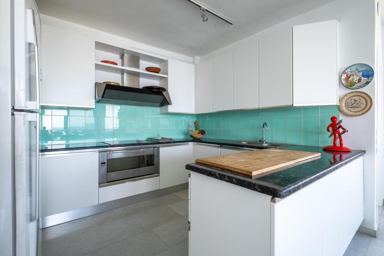 Icarus Luxury Beachfront Villa Gialiskari  Экстерьер фото
